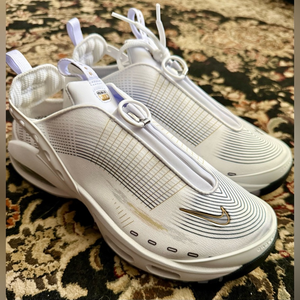 NIKE Women's Air Max Craze